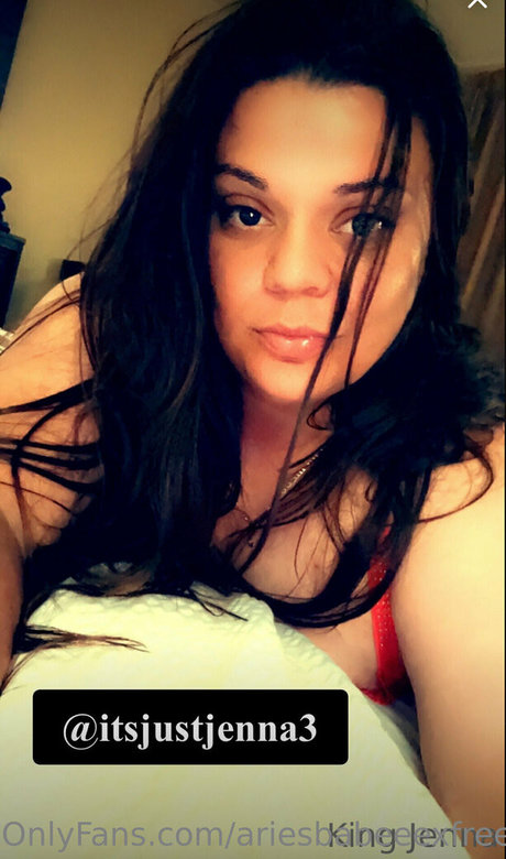 ariesbabeeexfree model naked photos