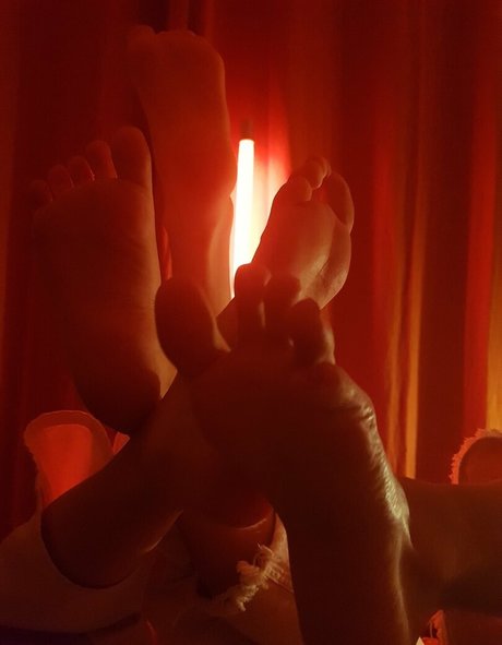 babylunafoot1 pornstar perfect pictures