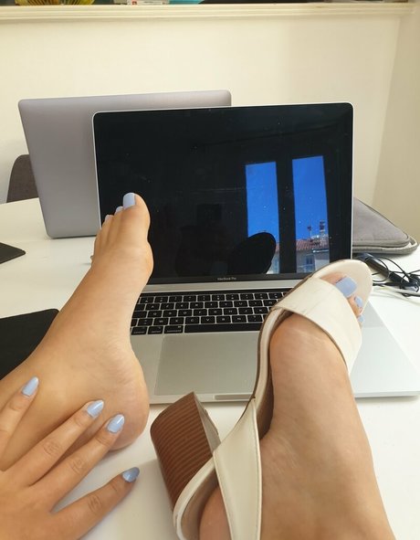 babylunafoot1 porn actress images