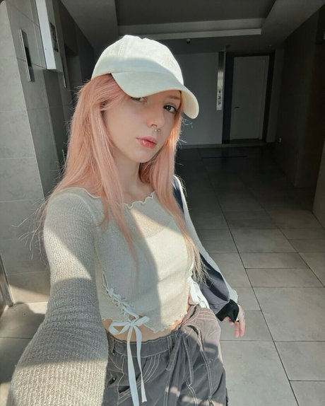 Satissecret star images