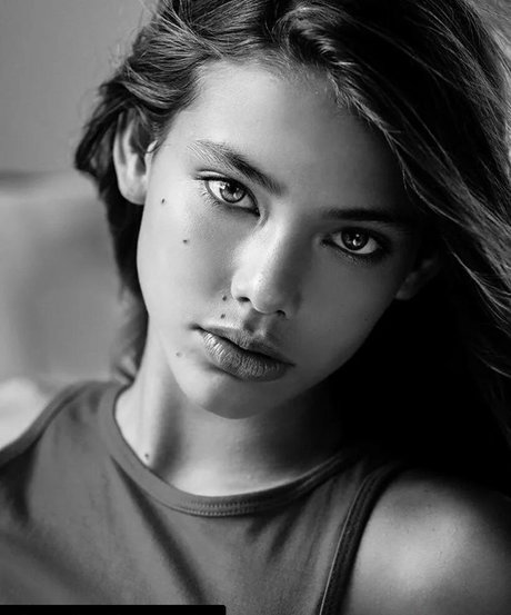 Laneya Grace star beautiful images