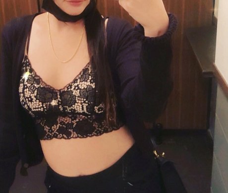 nottynayafree naked star pic