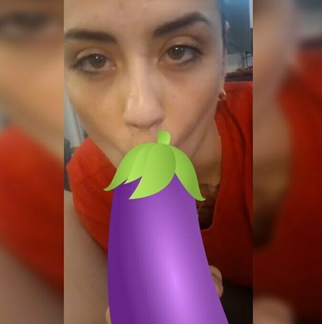 prunettevideos model top pictures