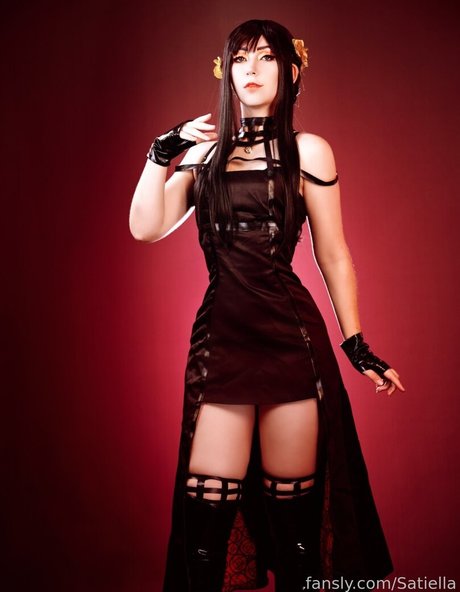 Satiella Cosplay model nude pictures