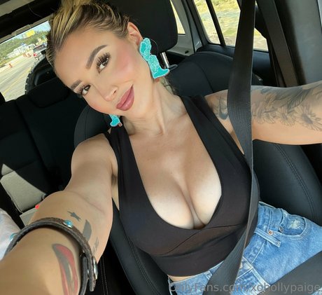 xohollypaige erotic star galleries