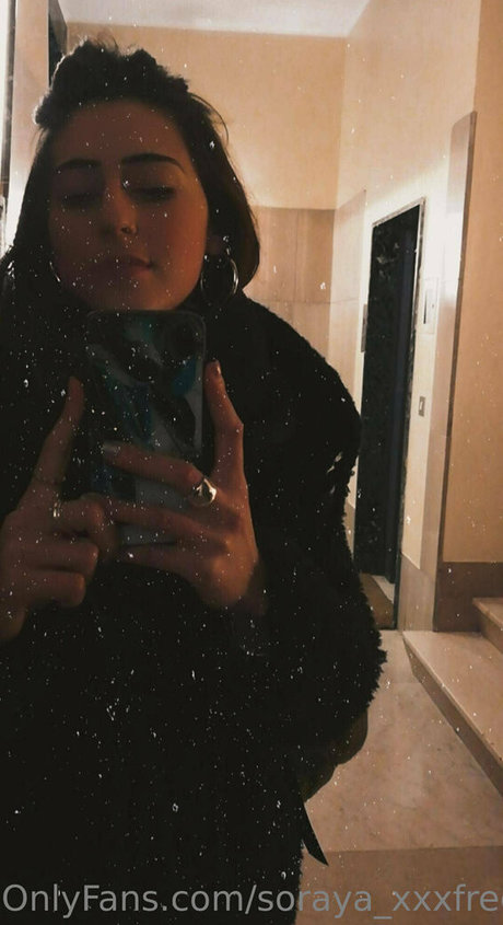 soraya xxxfree actress photos