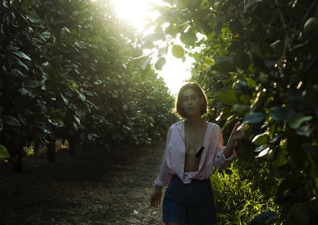 Roni Shif sex model photo