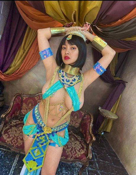 Ami Arimoto star porn image