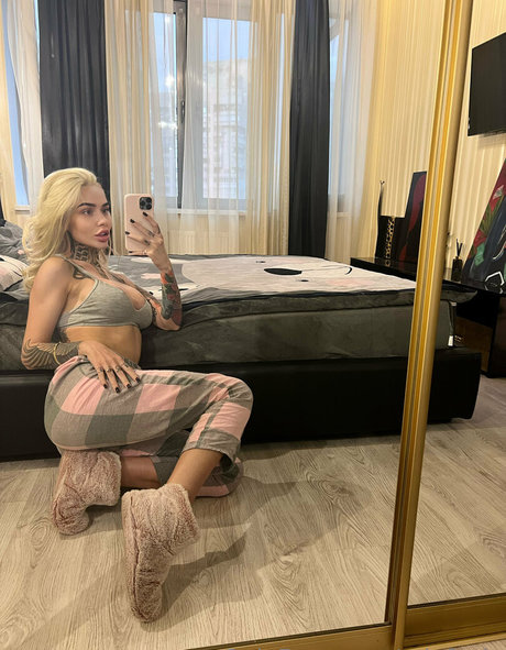 mia foxybae model nice images