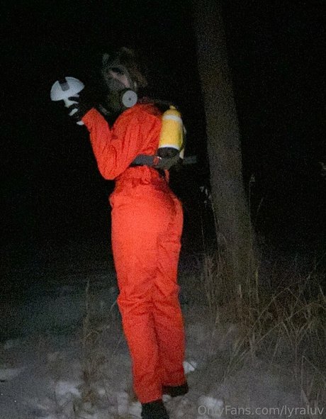 lyraluv top star image