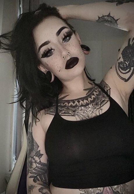 ebony skinny onlyfans pornographic picture