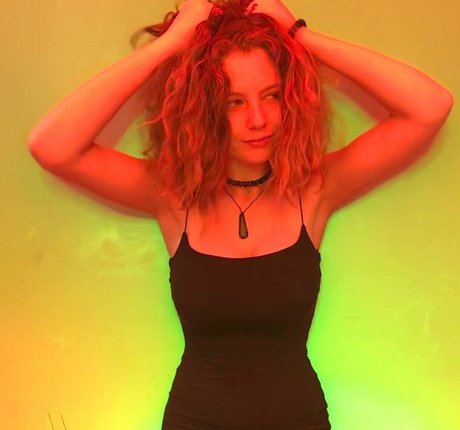 Jade Stone porn actress pics