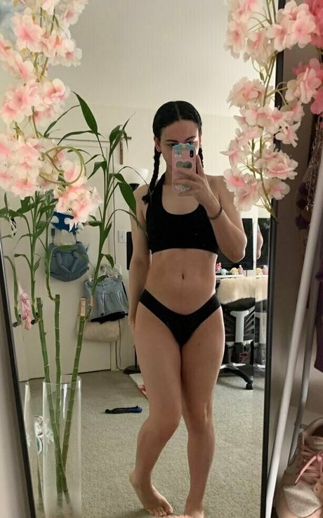 hiiibentley perfect actress pictures