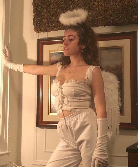 Rachel Sennott exclusive model galleries