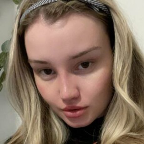 Cyberalina Cyberina Corinna model nice archive