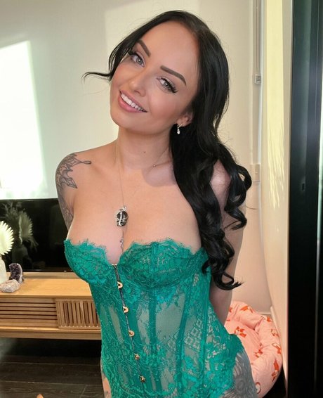 erotic onlyfans exclusive picture