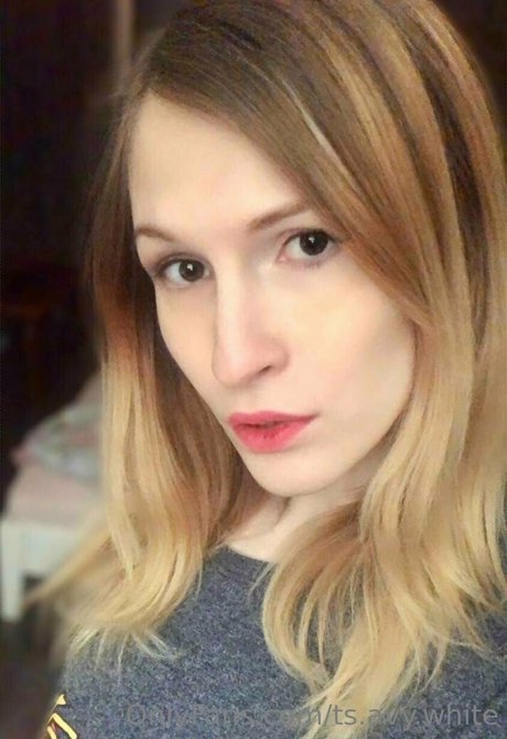 ms peachymoon star pretty picture