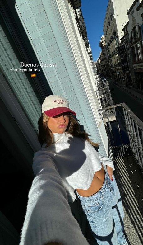 Magui Corceiro model adult pics