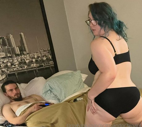 pr3ttyandpr3gnant pornstar pretty archive