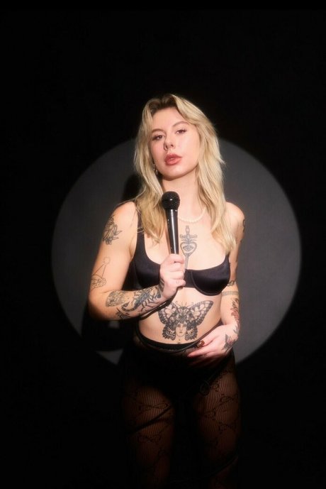 icarlyreboot model sex photo