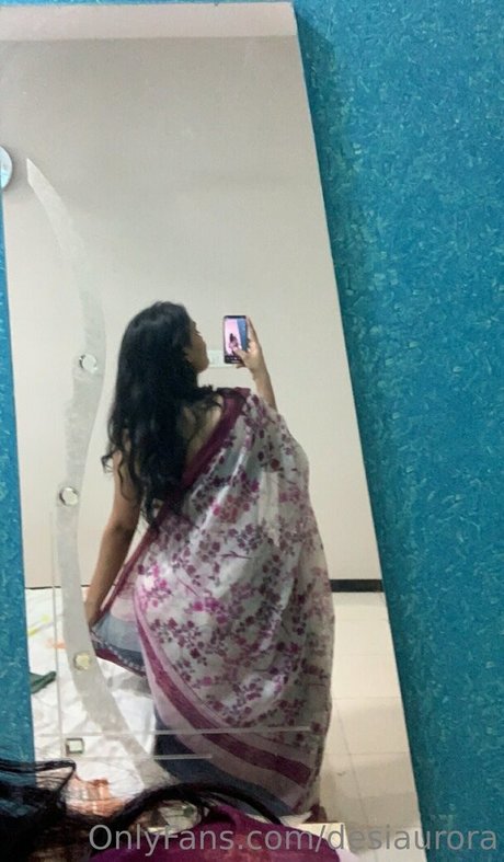 Desiaurora sexy star images