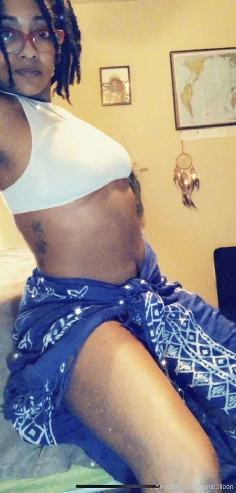 Iconic3ileen sexy model archive