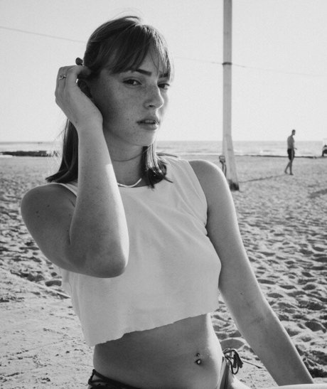 Jasmin Riechart model free photo