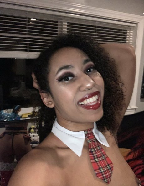 goddessmostwanted model hd pics