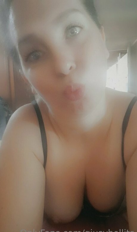 only queen84 model pic