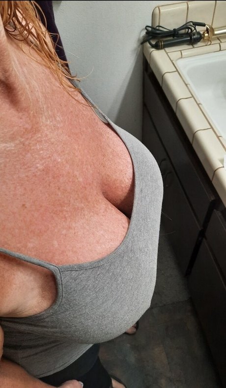 Wildwillie93 pornographic star images