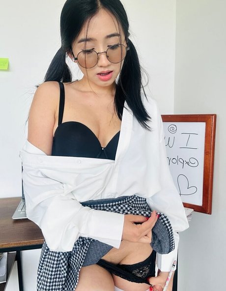 lovely zoe nice pornstar archive