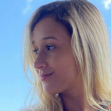 Maria Monteiro star exclusive pictures