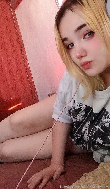 Alice Ainashel star pornographic photo