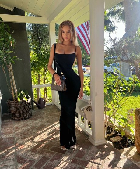 Valeria Marquez sexy actress photos