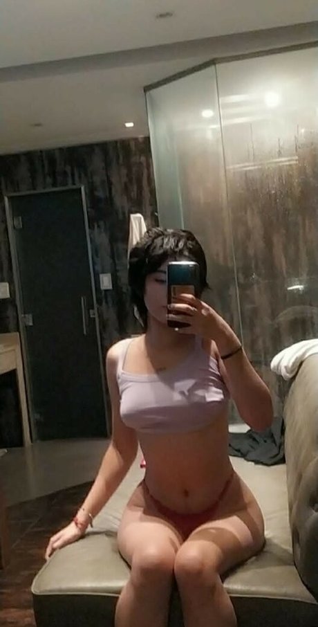 busty milf onlyfans beautiful xxx pictures