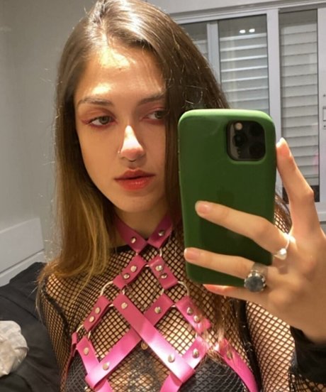 mrhsnt star exclusive gallery