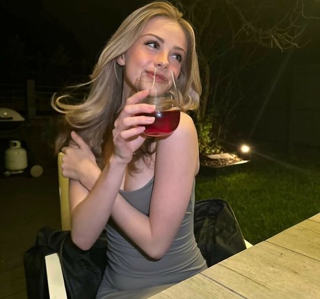 India Woollard model nude photo