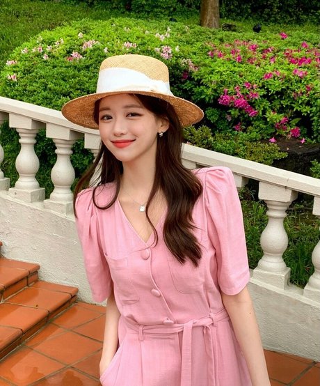 Solvely model galleries