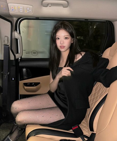 Solvely pornstar high quality pictures