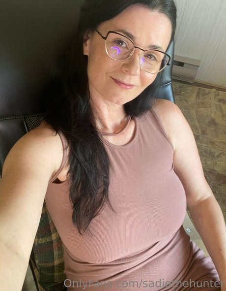 sadiethehunter best actress gallery