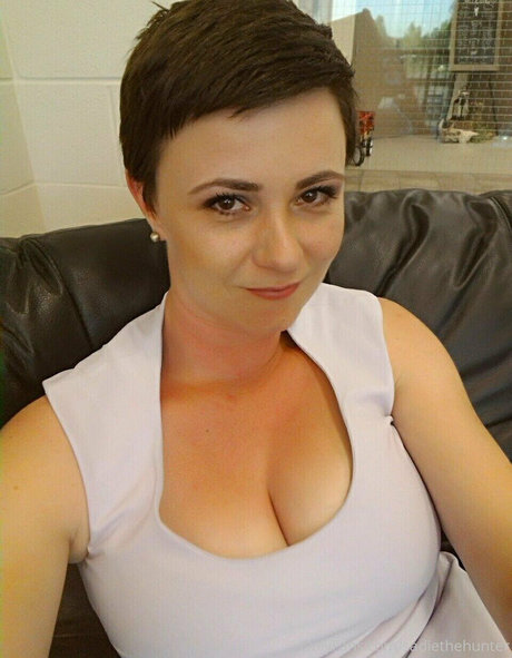 sadiethehunter star img