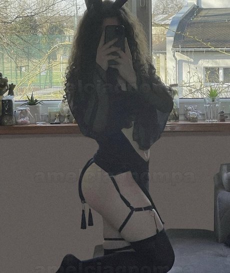 amelciaqpompa high quality pornstar pictures