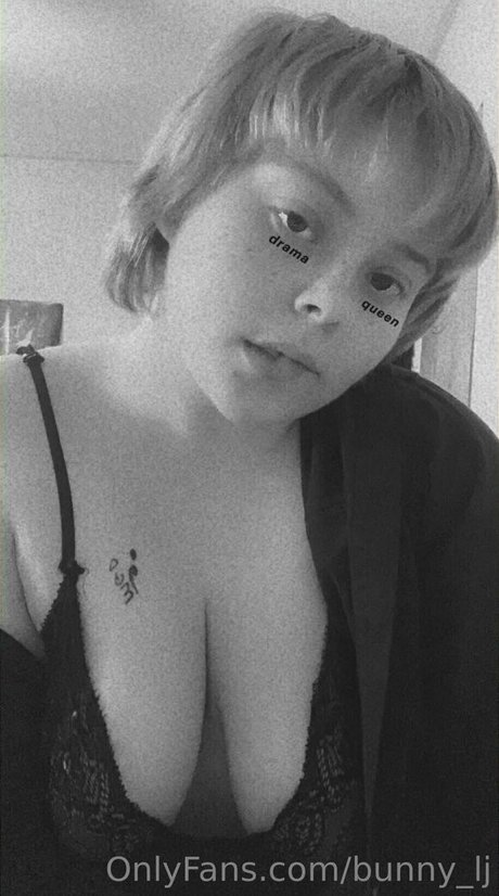 bunny lj art star photo