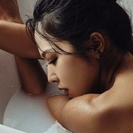 ShinyooJeong pornstar nice image