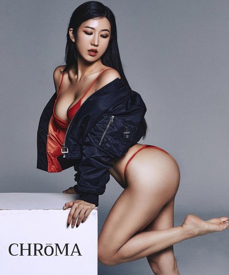 ShinyooJeong star beautiful photos