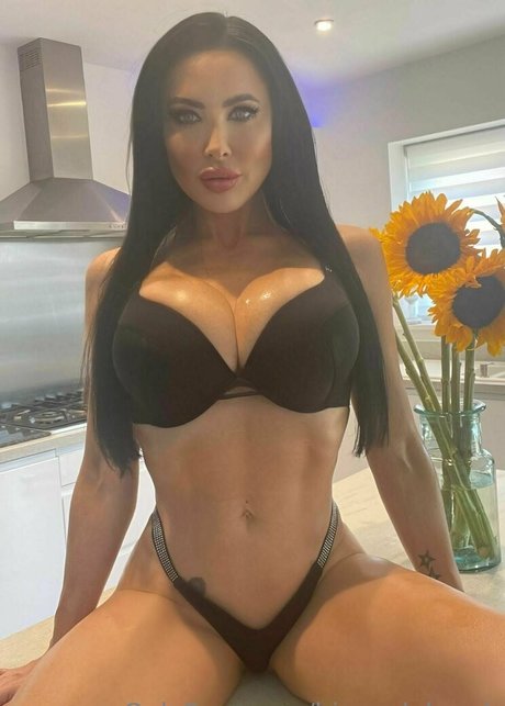 biancalabomb hd star photo