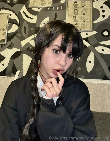 mary nixxx vip star exclusive photo