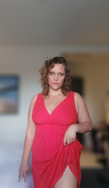 headingeastorwest exclusive pornstar pics