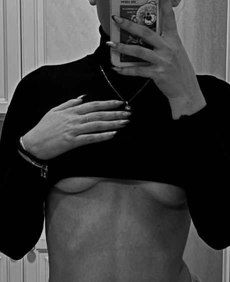 saby oki nice model pics