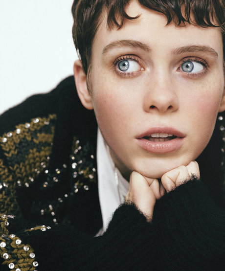Sophia Lillis exclusive pornstar pictures